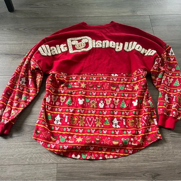Disney x Spirit Jersey Disney Parks Christmas Holiday Snacks Adult Size XS Shirt - Picture 3 of 6